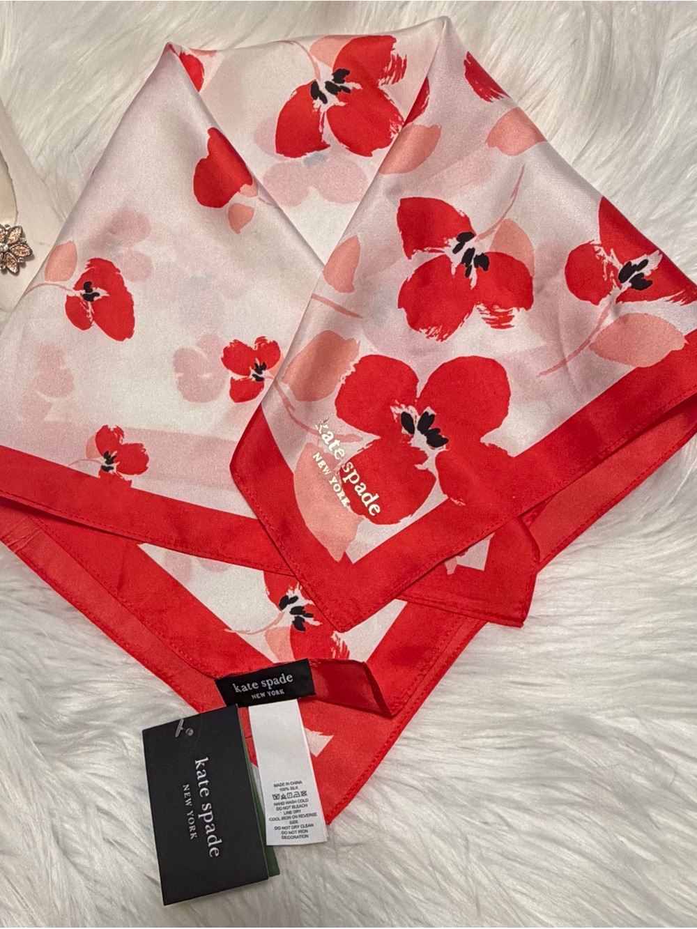 KATE SPADE 100% silk New York Red/white Painterly square scarf NWT